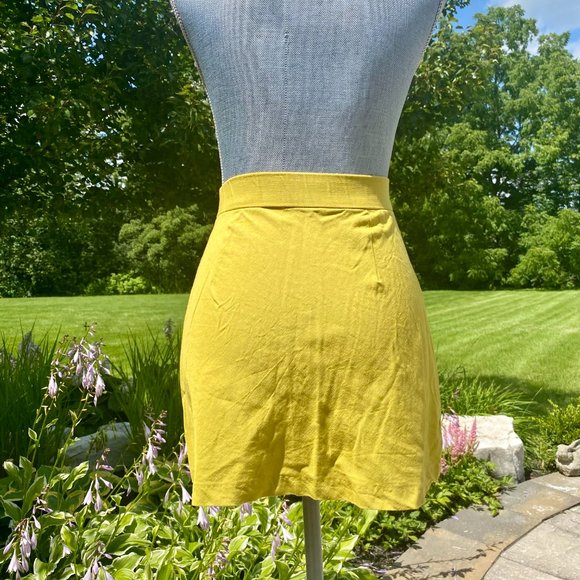Zara Linen Chartreuse Women's  Mini Skirt Size XS - Picture 6 of 15